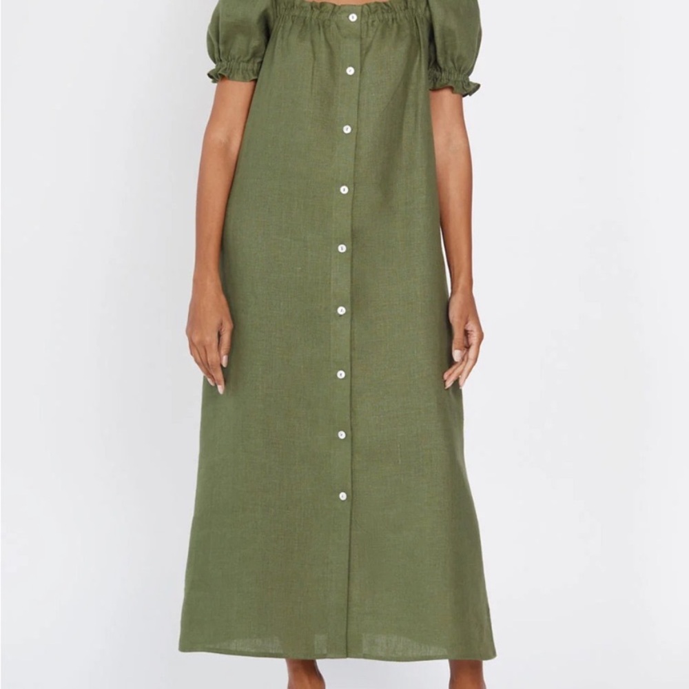 Sleeper linen Button-Down Midi Dress